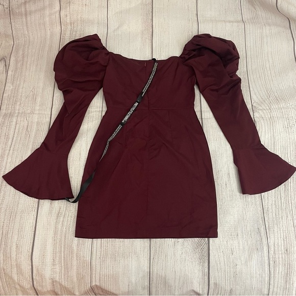 NWT PRETTY LITTLE THING Women’s Plum Square Neck Puff Sleeve Bodycon Dress Sz 2 - Picture 8 of 15